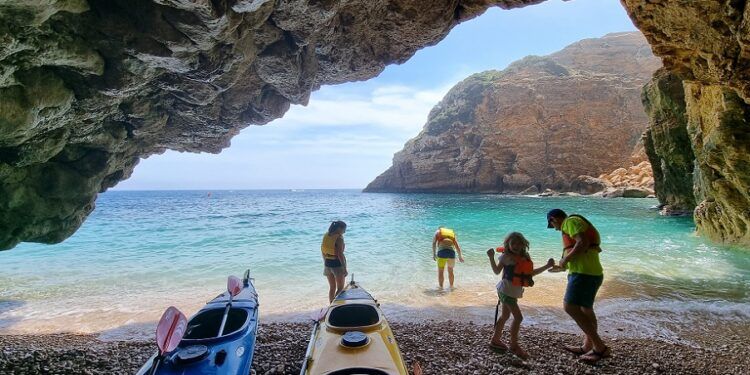 Gran guía con decenas de planes para disfrutar del verano 2023 en la Comunitat Valenciana