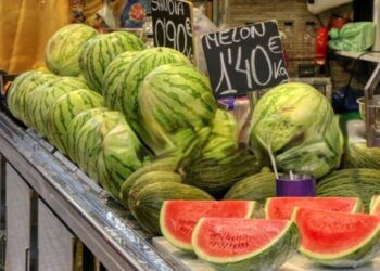 Mercado extraordinario de frutas y verduras de verano para reivindicar precios justos en la huerta