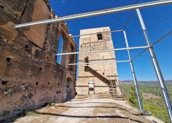 El Castillo de Beselga, la joya patrimonial de Estivella que presenta un grave estado de abandono