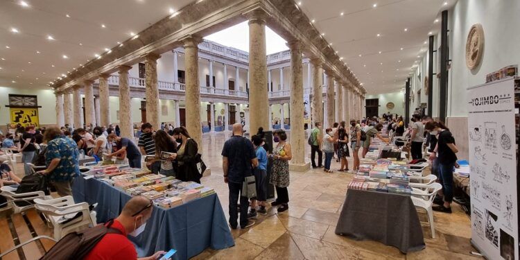 Más de 70 expositores participan en las Jornadas de Cómic de Valencia del Centre Cultural La Nau