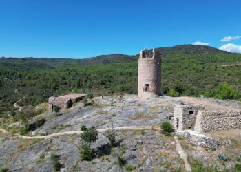 La Torre del Pilón, la emblemática torre árabe del siglo XI que corona la población de Matet