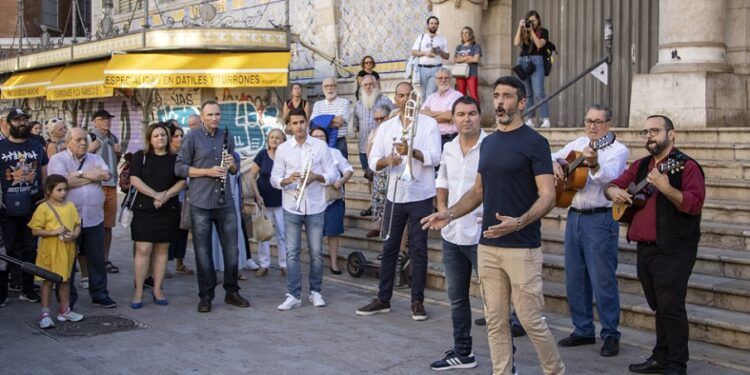 Valencia celebra el ‘Dia del Cant Valencià d’Estil’ con actuaciones itinerantes por la ciudad