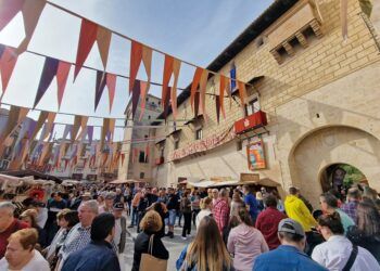 La Fira de Tots Sants de Cocentaina 2023, la más grande de la Comunitat, reabre sus puertas