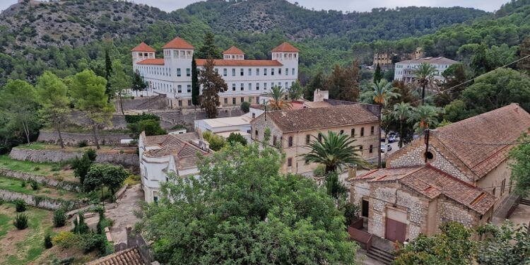 El Sanatorio de Fontilles, un centro que alberga un bello paraje histórico lleno de paz y vegetación