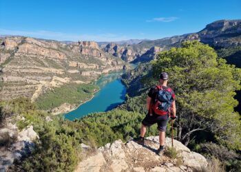 La ruta del GR-7 y los Cintos de Cortes de Pallás, una de las más bellas de la provincia de Valencia