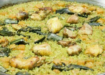 Arròs de Sant Vicent de Guadassuar, receta de un arroz seco con calabaza, alcachofas y naranja