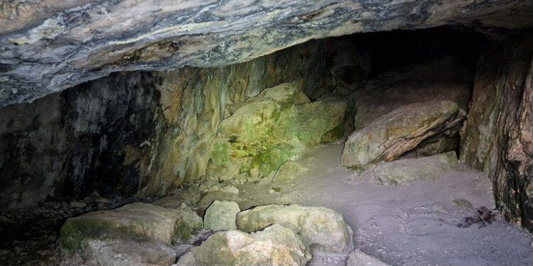 La Cova de l´Avern, una cavidad en Ontinyent repleta de leyendas y fenómenos paranormales