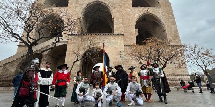 Las Torres de Serranos acogen este domingo el Día de los Tercios, su séptima edición en Valencia
