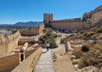 El Castillo de Castalla, un precioso conjunto patrimonial que se ofrece como una puerta al pasado