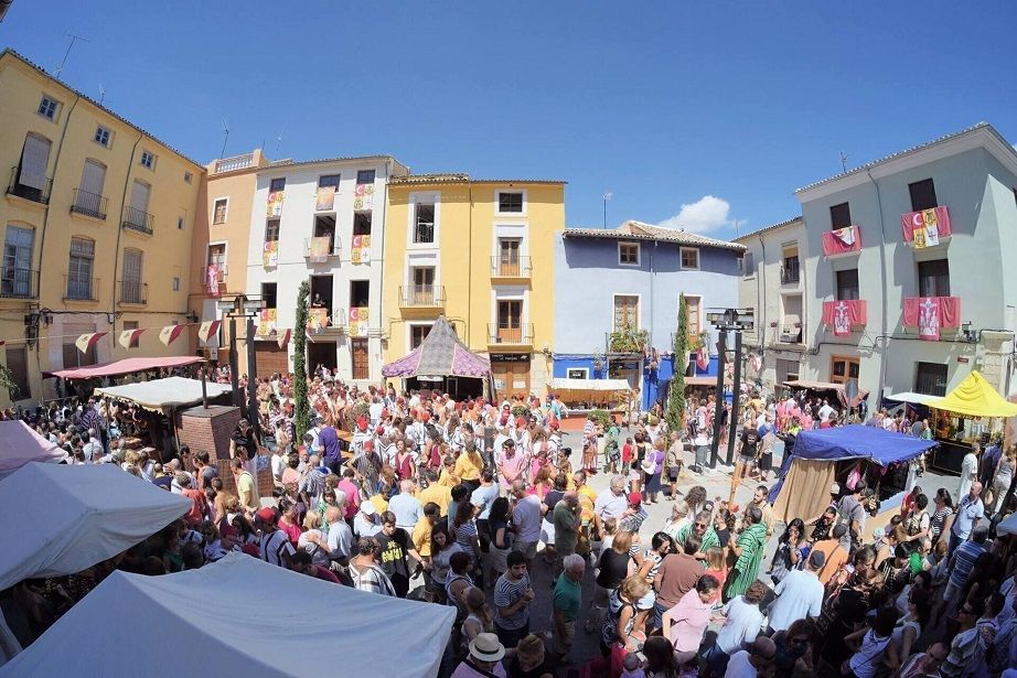 Ontinyent celebra este fin de semana su Feria Medieval coincidiendo con el Mig Any Fester