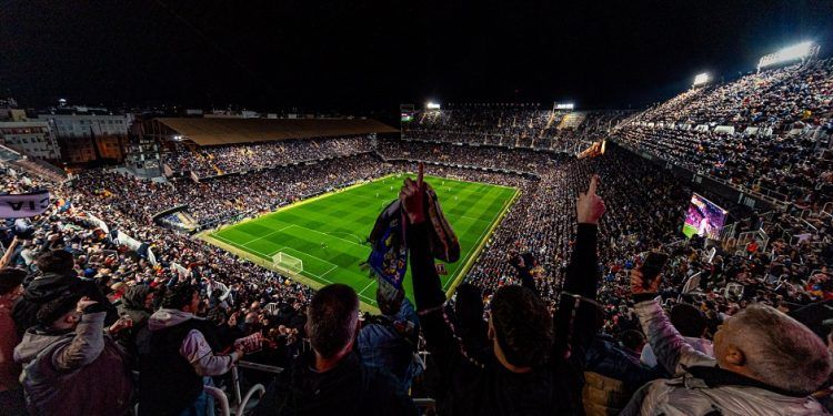 Mestalla vivirá un gran partido de leyendas del Valencia CF con los jugadores del triplete de 2004