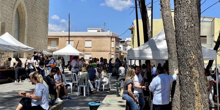 30 productores de vino natural participan en una nueva edición de la Fira del Vi Natural de Pego