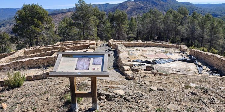 El Monte Calvario, un yacimiento arqueológico de la Edad del Hierro en la población de Montán