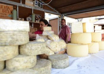 Chelva celebra este fin de semana Quesalia, su gran feria del queso y maridaje
