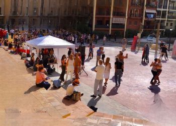 Vuelven las milongas de tango gratuitas a una de las plazas más emblemáticas de Port Saplaya