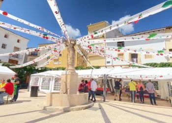 La población de Zarra se pondrá bonita para la segunda edición de su feria de la cereza