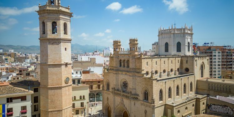 Un viaje en el tiempo a través de las joyas arquitectónicas del centro de la ciudad de Castellón