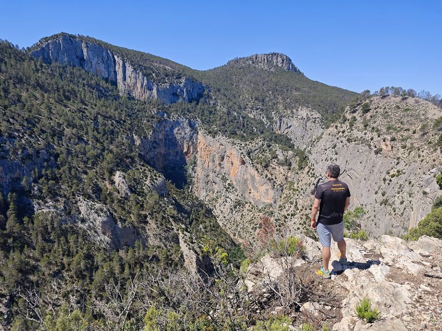 El Cinglo de los Castillejos, una senda en Montanejos que conduce a un espectacular mirador