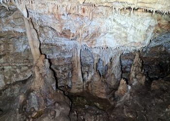 Cuevas en Valencia, gran recopilación con las cavidades más accesibles a visitar en la provincia