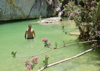 Piscinas naturales en Alicante, guía con las mejores zonas de baño en la provincia