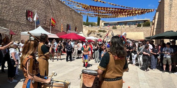 El Castillo de Santa Bárbara regresa al medievo con un gran fin de semana lleno de actividades