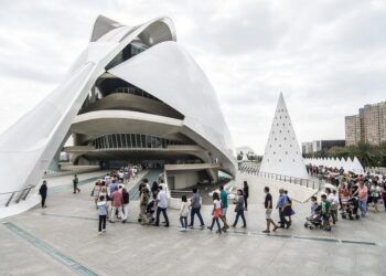 El Palau de les Arts realiza una nueva jornada de puertas abiertas con espectáculos gratuitos