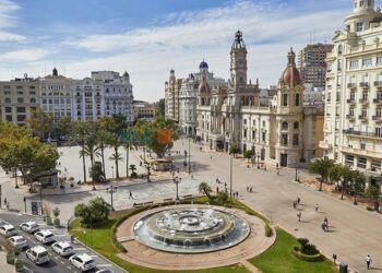 Valencia creará una ruta escultórica con personajes de ficción que han popularizado la ciudad