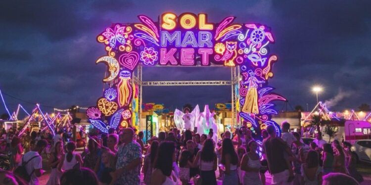Solmarket llega a El Puig de Santa Maria con gastronomía, ocio y mercadito junto al mar