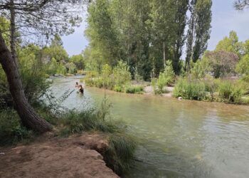Así es la mejor zona para bañarse en un río más cercana a la ciudad de Valencia
