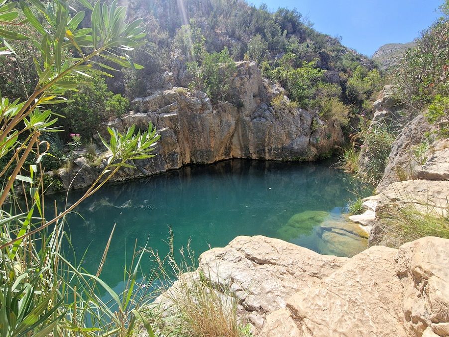 El Charco Valladejo, la escondida poza del río Reatillo cercana al Balneario de Chulilla