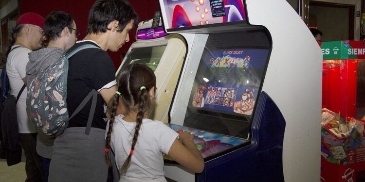 El gran evento gratuito de los videojuegos clásicos regresa a Torrent con Retroplay 2024