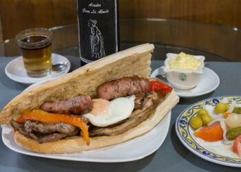 18 bares participan en la primera edición de la ruta del almuerzo de los barrios de Castellón