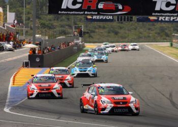 Fin de semana de carreras en Cheste con entrada gratuita al paddock y a la tribuna de boxes