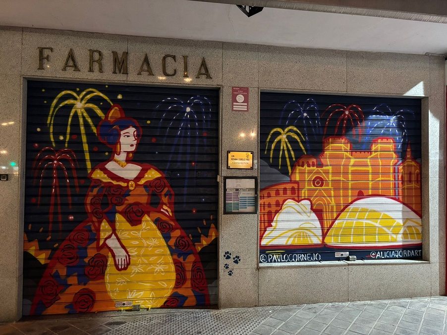 Ruzafa se llena de arte: diez artistas urbanos pintan sus obras para ayudar al comercio del barrio