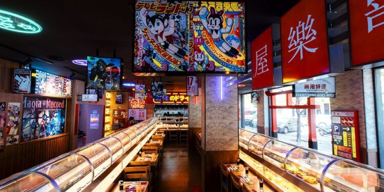 Llega a Valencia el primer buffet asiático con doble cinta giratoria de la ciudad