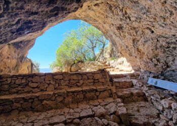 La Cova de l’Or, un importante yacimiento del Neolítico que acogió ceremonias y ritos
