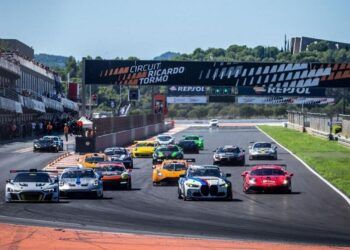 Entrada gratuita en Cheste por la Copa Saxo, la TCR y el Campeonato de España de GT y Resistencia