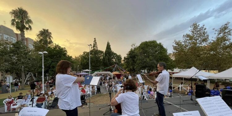 “Vermuts al Parc” llega a Moncada para ofrecer conciertos gratuitos los domingos de octubre