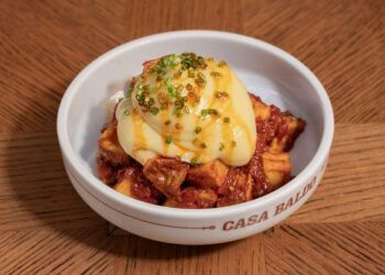 Las bravas de Gastrotrinquet, elegidas las mejores patatas bravas de Valencia