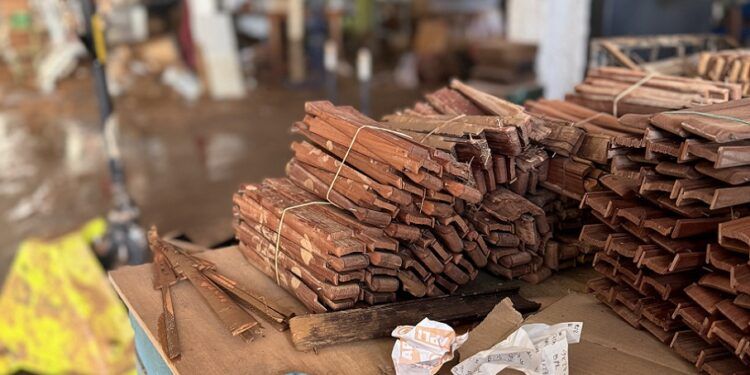 Abanicos Burriel, 60 años de historia de una empresa familiar de Aldaia afectada por la dana
