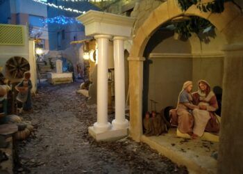Altura prepara la Navidad con su gran belén a tamaño real y una gran exposición de Playmobil
