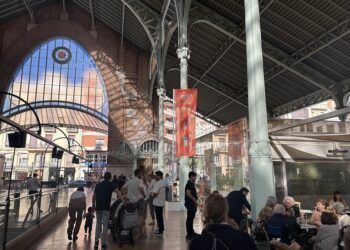 El Mercado de Colón acoge una nueva edición de Vintage Colón con artesanía y antigüedades