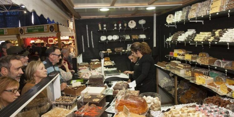 Casinos celebra este fin de semana su gran Feria del Dulce Artesano, Peladillas y Turrones 2024