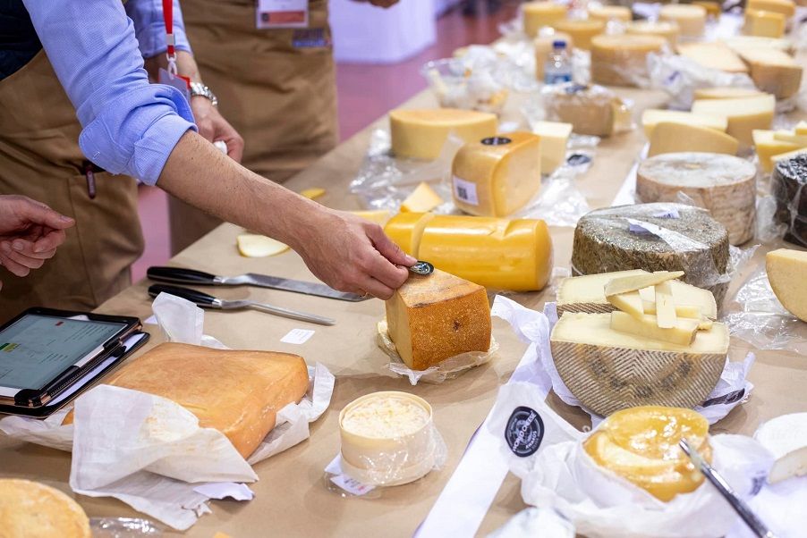 Estos son los quesos valencianos que han obtenido premio en los World Cheese Awards 2024