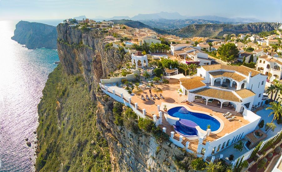 Diez villas de lujo en la Costa Blanca para disfrutar de una cercana escapada de ensueño