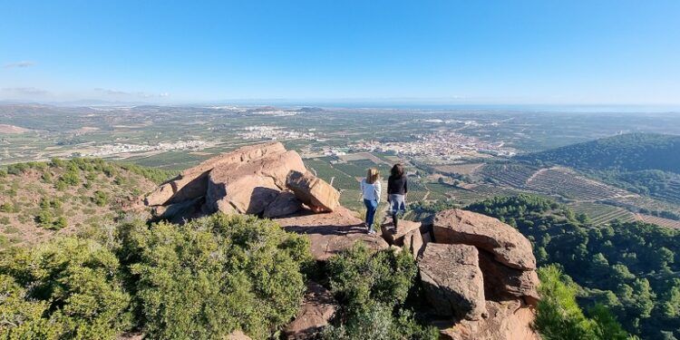 10 espectaculares rutas de senderismo en Valencia perfectas para dar la bienvenida al invierno