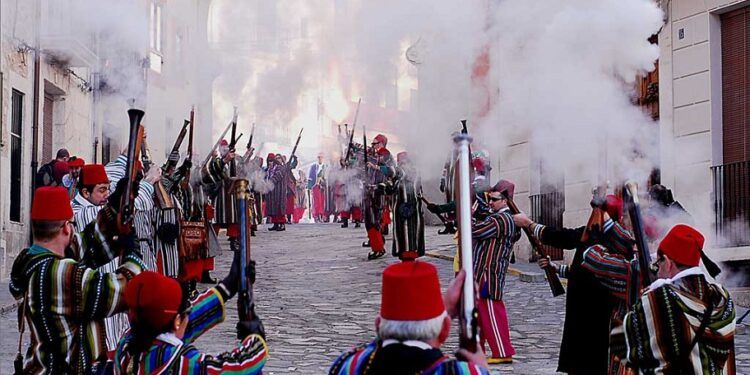 Bocairent celebra este próximo fin de semana sus espectaculares Fiestas de Moros y Cristianos