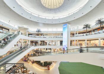 Calendario comercial 2025 en la Comunitat Valenciana: domingos y festivos que abren tiendas
