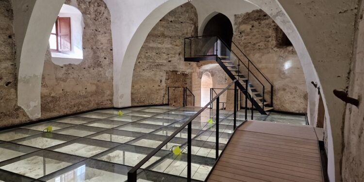 Así es el Palacio Vizcondal de Chelva, una escondida joya patrimonial cuyo interior puedes visitar