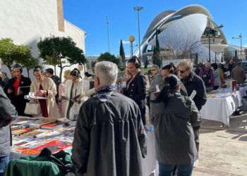 Llega una nueva Feria del Coleccionismo Fallero en Valencia para reunir pasión y tradición fallera